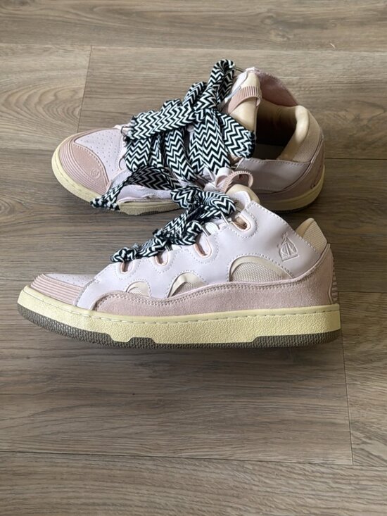 Lanvin Other - Lanvin Curbs